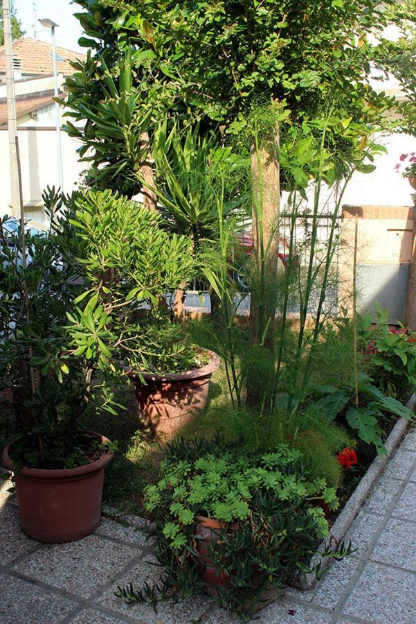 Casarava Sul Parco 3 Camere 2 Bagni Riccione Zewnętrze zdjęcie